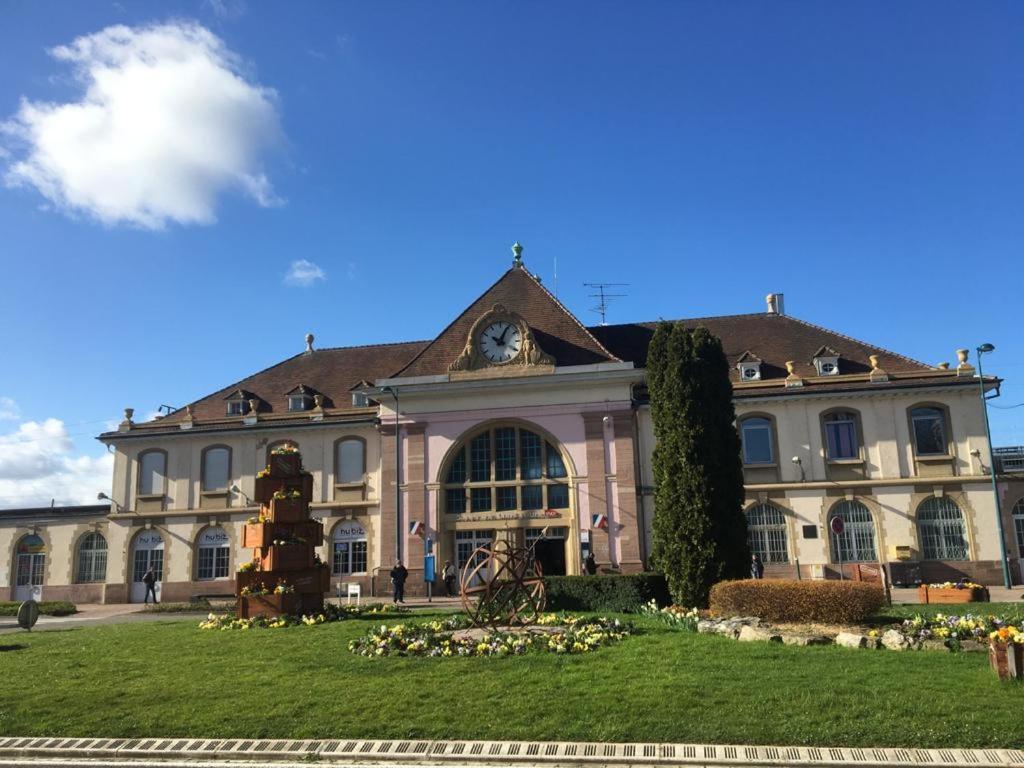 Studios Lora Rm 860 Saint-Louis  Exterior photo
